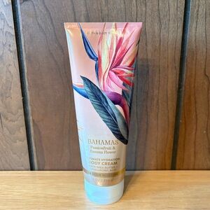 Bath & Body Works Bahamas Passionfruit & Banana Flower Body Cream